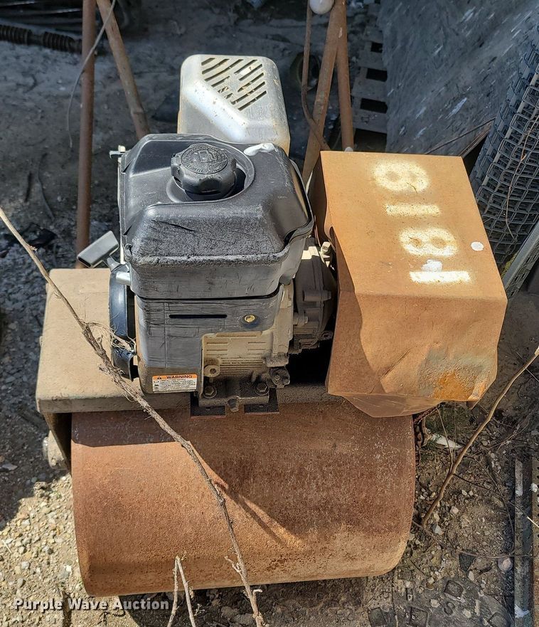 image for item MB9913 Lawn and garden tools