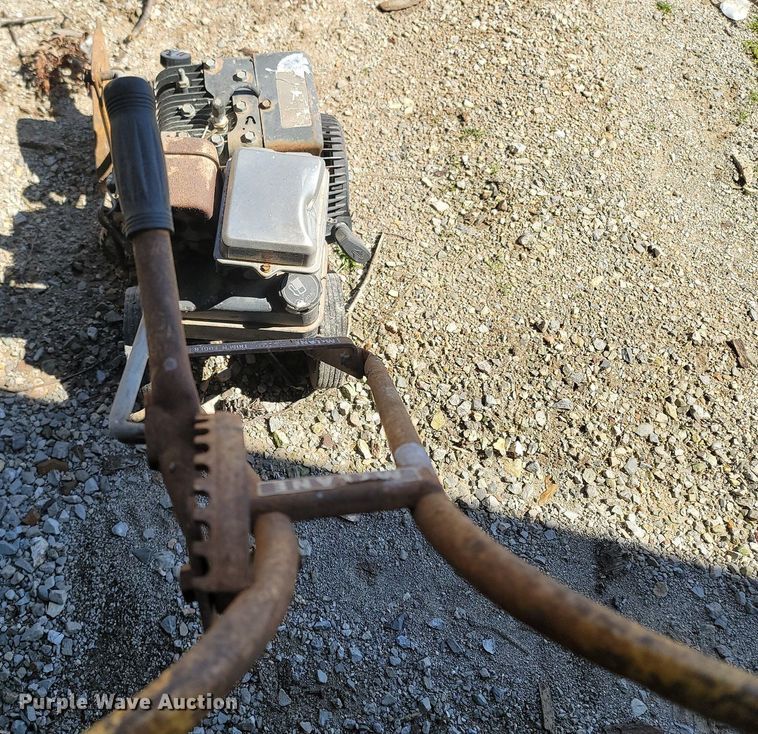 image for item MB9913 Lawn and garden tools