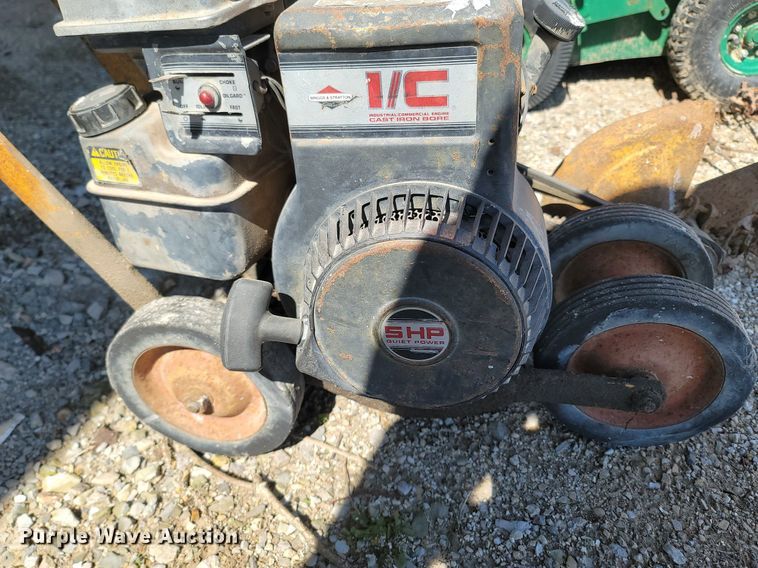 image for item MB9913 Lawn and garden tools