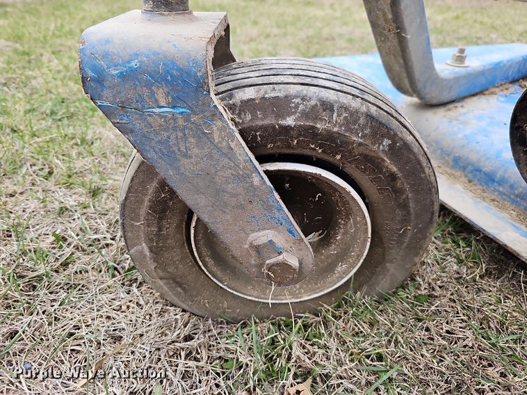 image for item MC9723 Farm King  finish mower