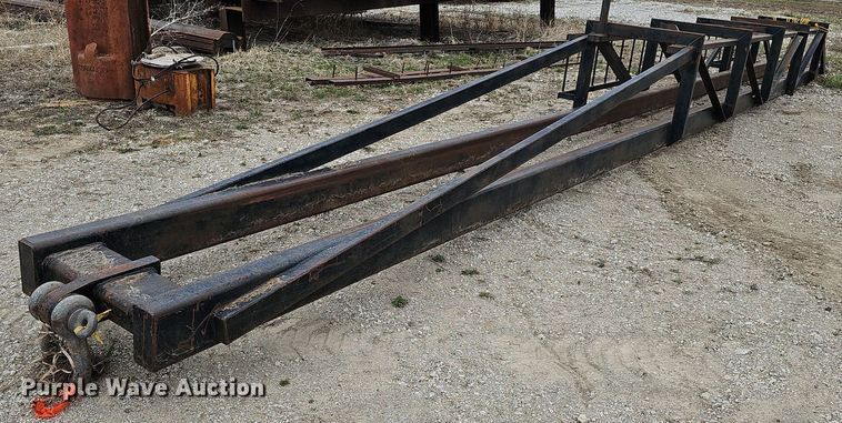 image for item MC9725 Pile driver