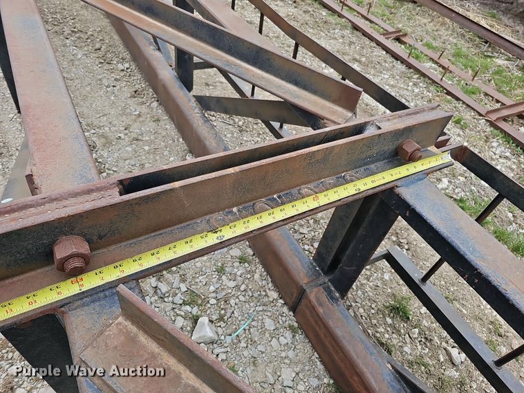 image for item MC9725 Pile driver