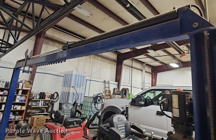 image for item MC9727 Eagle Lifts FP-15L-22  four post automotive lift