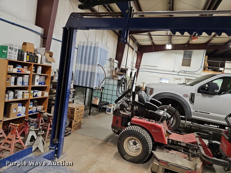 image for item MC9727 Eagle Lifts FP-15L-22  four post automotive lift