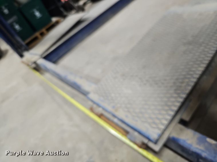 image for item MC9727 Eagle Lifts FP-15L-22  four post automotive lift