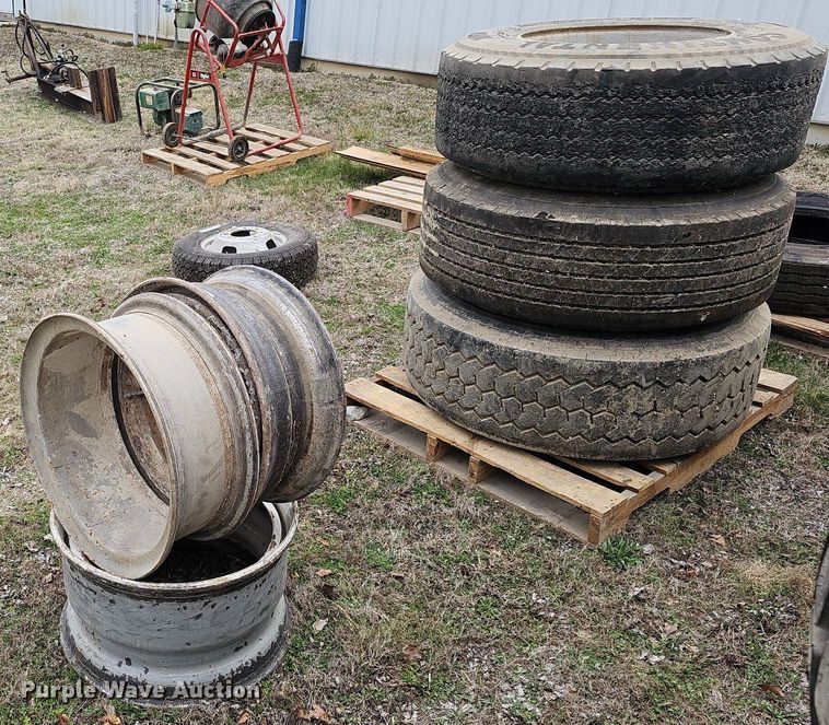 image for item MC9728 Tires and wheels