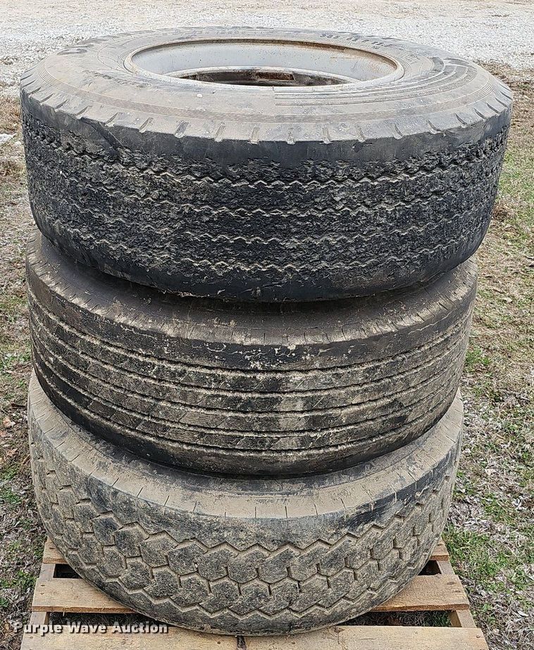image for item MC9728 Tires and wheels