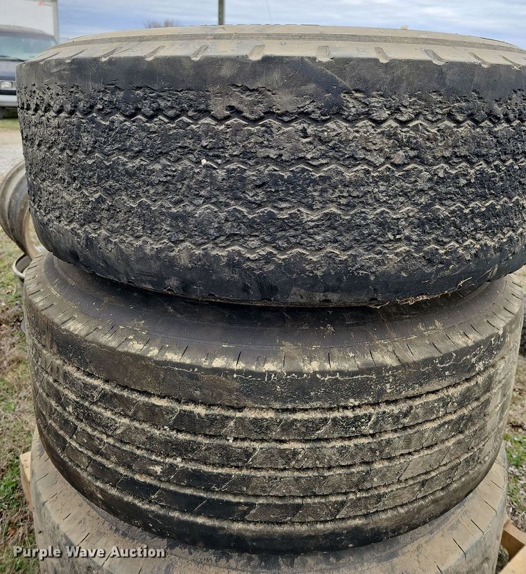 image for item MC9728 Tires and wheels