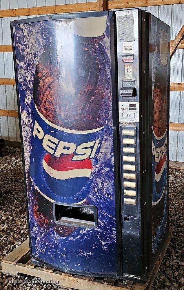 image for item MC9731 Dixie-Narco DN 501EMC/S11-9  vending machine