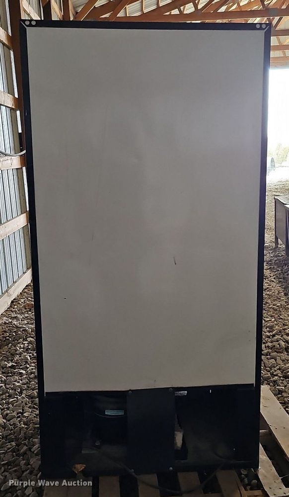 image for item MC9731 Dixie-Narco DN 501EMC/S11-9  vending machine