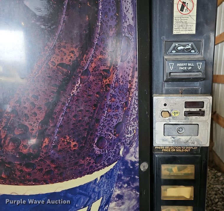 image for item MC9731 Dixie-Narco DN 501EMC/S11-9  vending machine