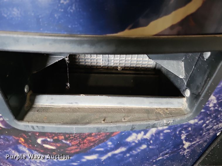 image for item MC9731 Dixie-Narco DN 501EMC/S11-9  vending machine