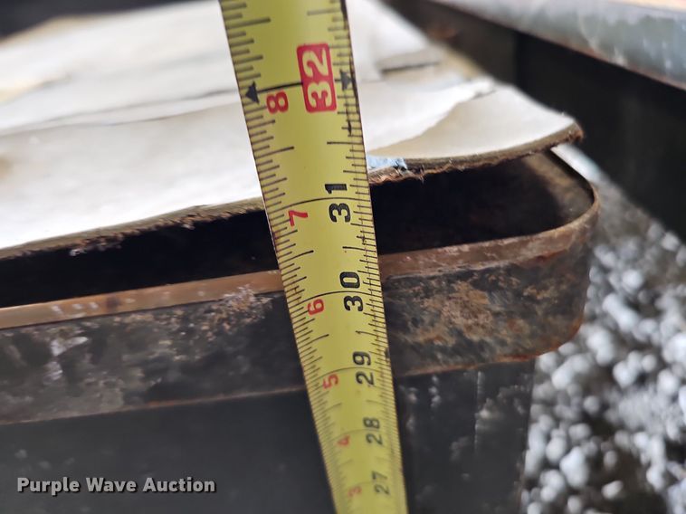 image for item MC9732 Office supplies and equipment