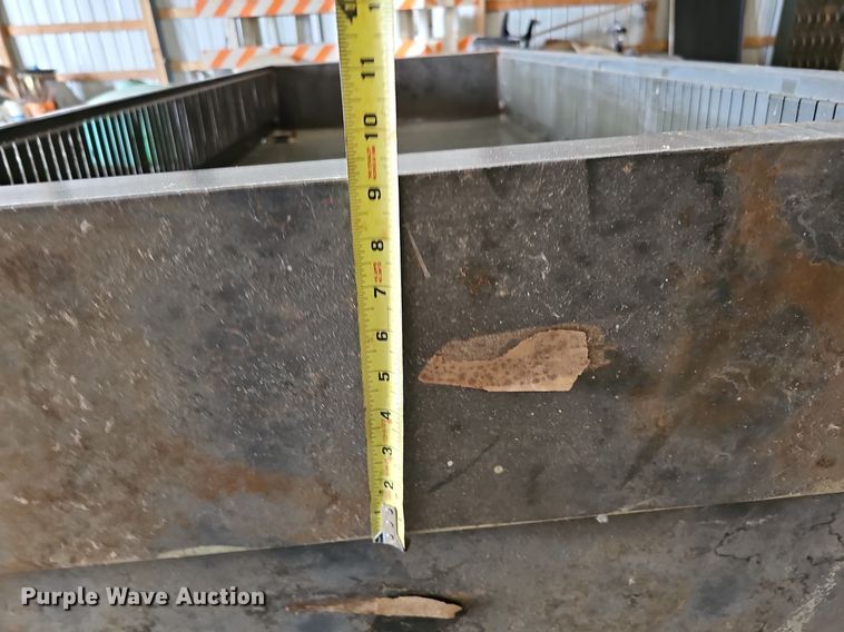 image for item MC9732 Office supplies and equipment