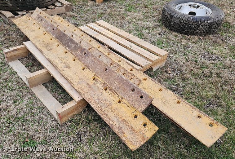 image for item MC9733 (5) moldboards