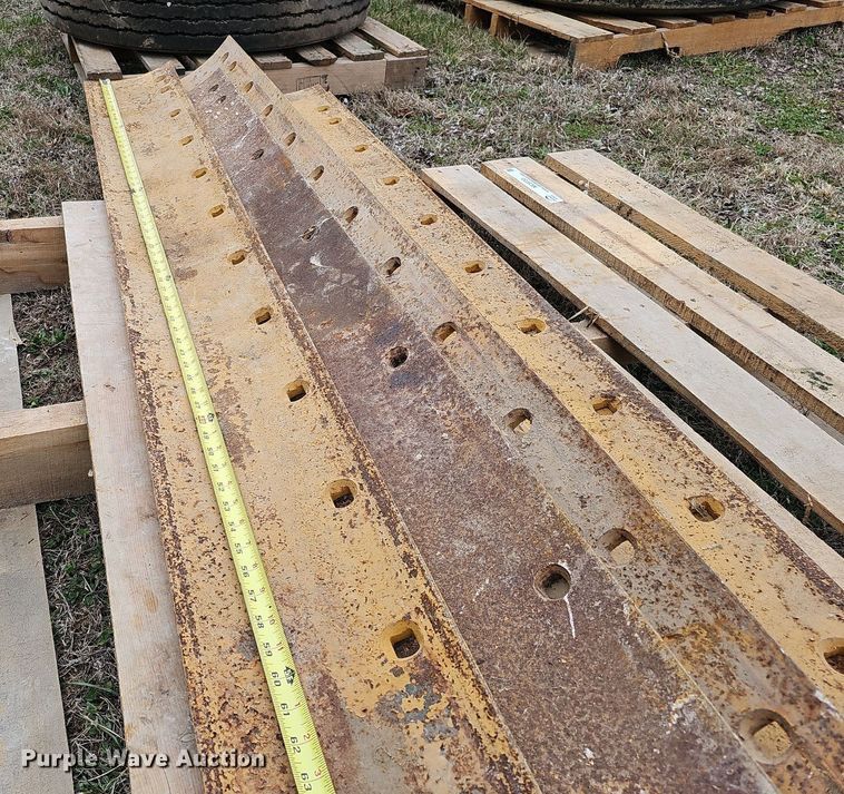 image for item MC9733 (5) moldboards