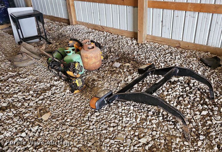 image for item MC9736 lawn equipment