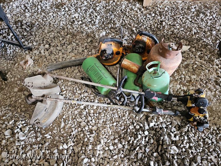 image for item MC9736 lawn equipment