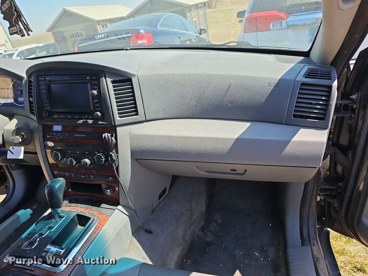 image for item MC9739 2006 Jeep Grand Cherokee Limited  SUV