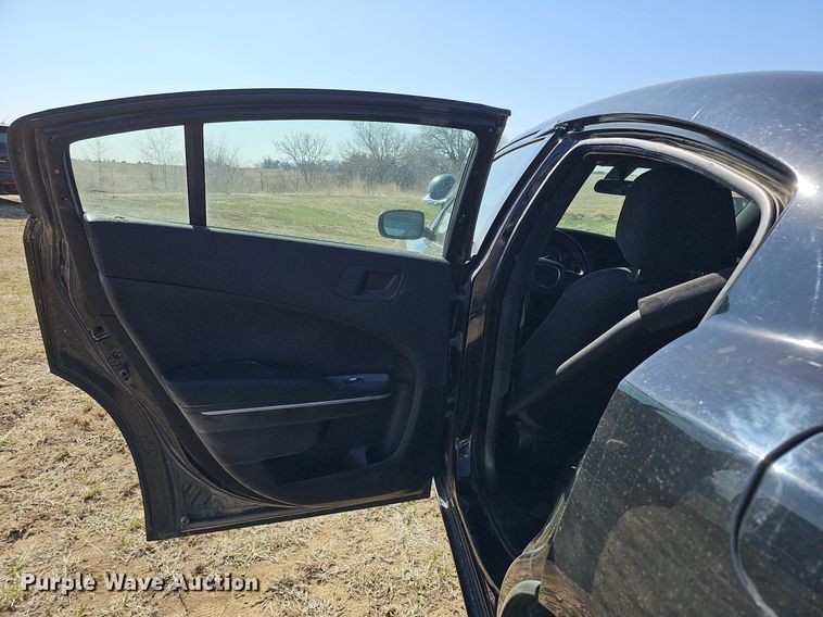 image for item MC9740 2019 Dodge Charger  police