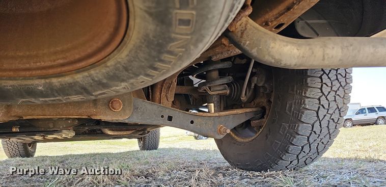 image for item MC9741 2010 Ford Expedition XLT  SUV