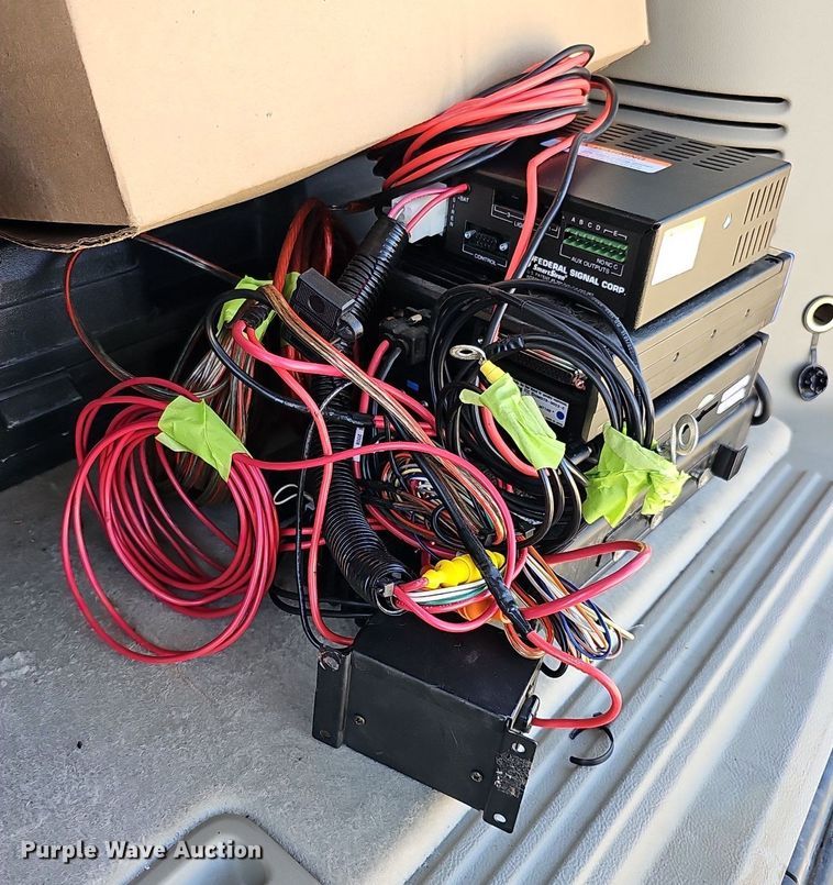 image for item MC9741 2010 Ford Expedition XLT  SUV