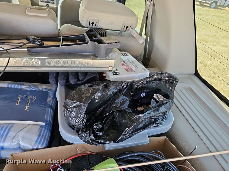 image for item MC9741 2010 Ford Expedition XLT  SUV