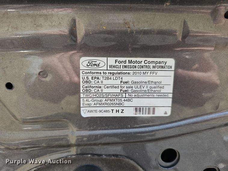 image for item MC9741 2010 Ford Expedition XLT  SUV