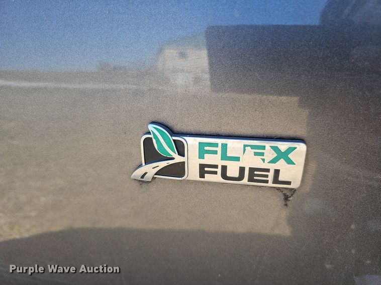 image for item MC9741 2010 Ford Expedition XLT  SUV