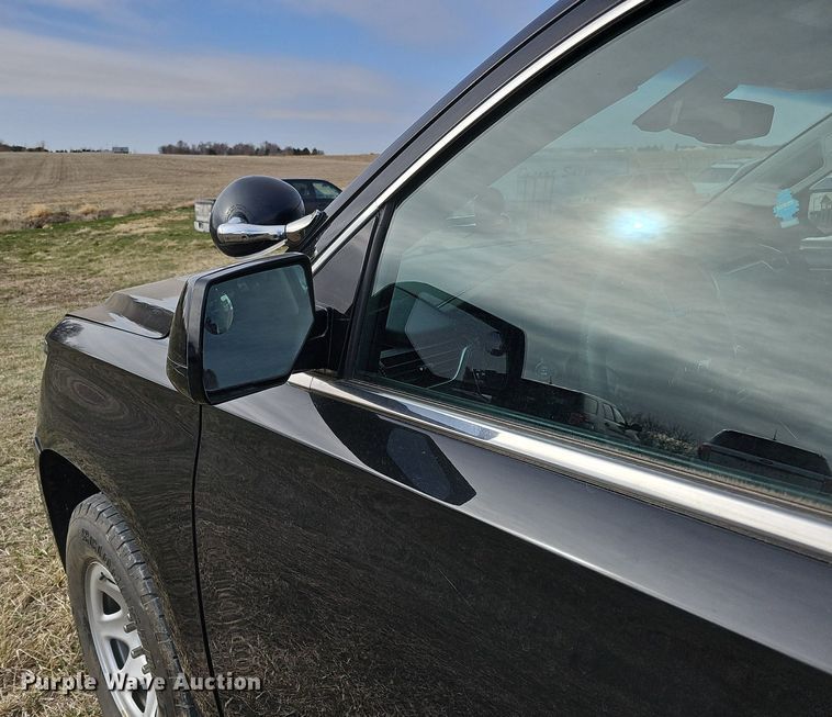 image for item MC9742 2017 Chevrolet Tahoe Police  SUV