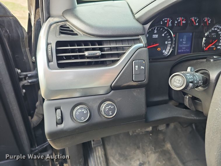 image for item MC9742 2017 Chevrolet Tahoe Police  SUV