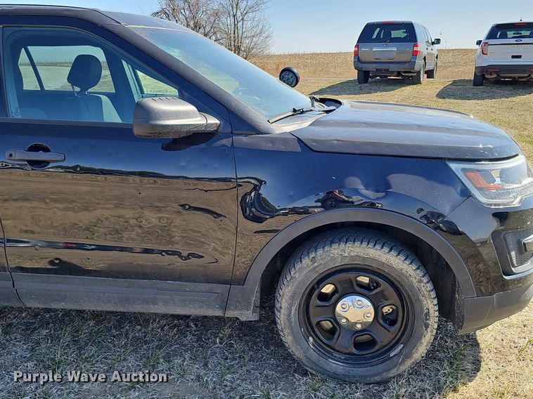 image for item MC9746 2019 Ford Explorer Police Interceptor  SUV