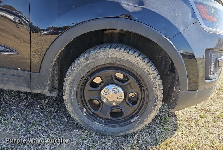 image for item MC9746 2019 Ford Explorer Police Interceptor  SUV