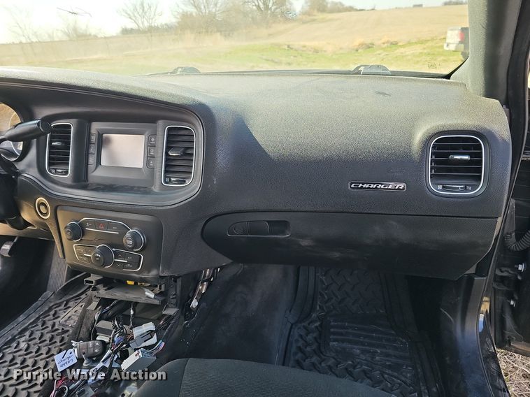 image for item MC9747 2015 Dodge Charger Police