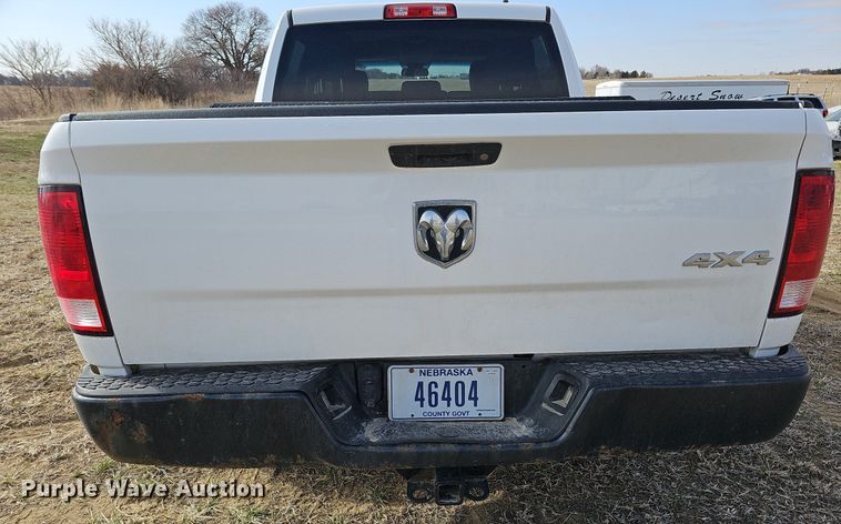 image for item MC9748 2016 Dodge Ram 1500  Crew Cab pickup truck