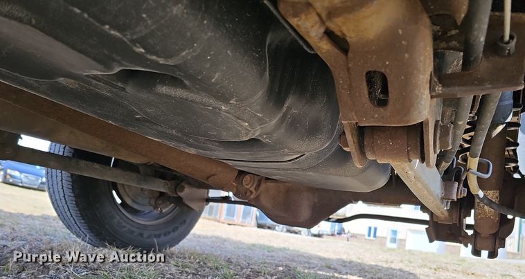 image for item MC9748 2016 Dodge Ram 1500  Crew Cab pickup truck