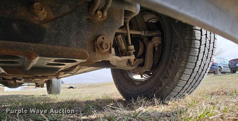 image for item MC9748 2016 Dodge Ram 1500  Crew Cab pickup truck