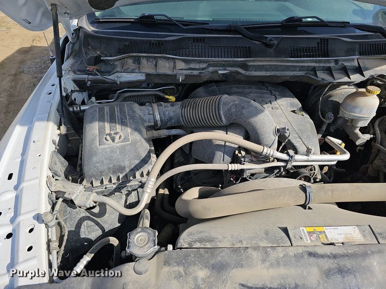 image for item MC9748 2016 Dodge Ram 1500  Crew Cab pickup truck