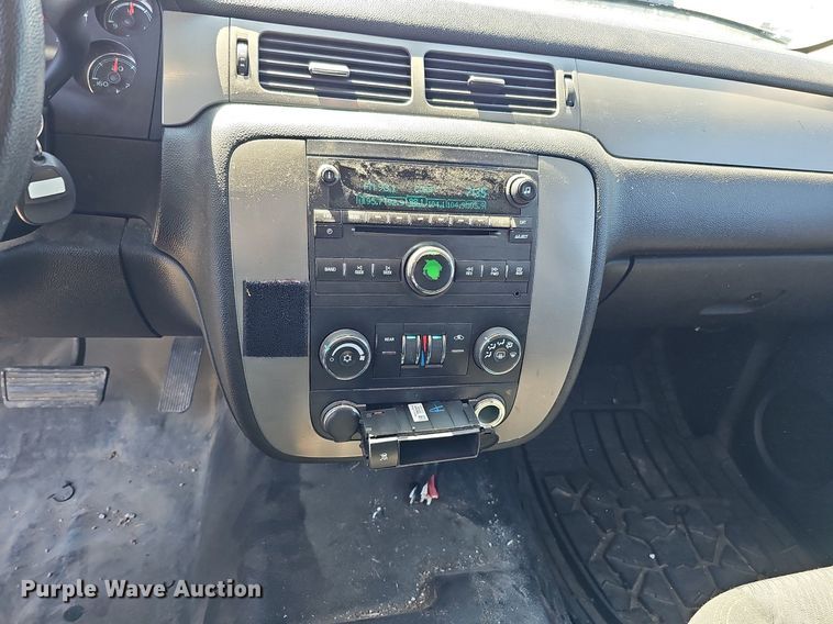 image for item MC9750 2011 Chevrolet Tahoe Police  SUV