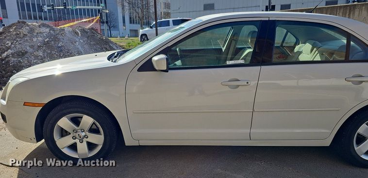 image for item MC9751 2008 Ford Fusion SE