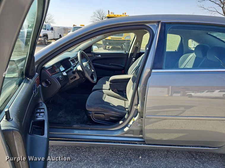 image for item MC9761 2008 Chevrolet Impala LS