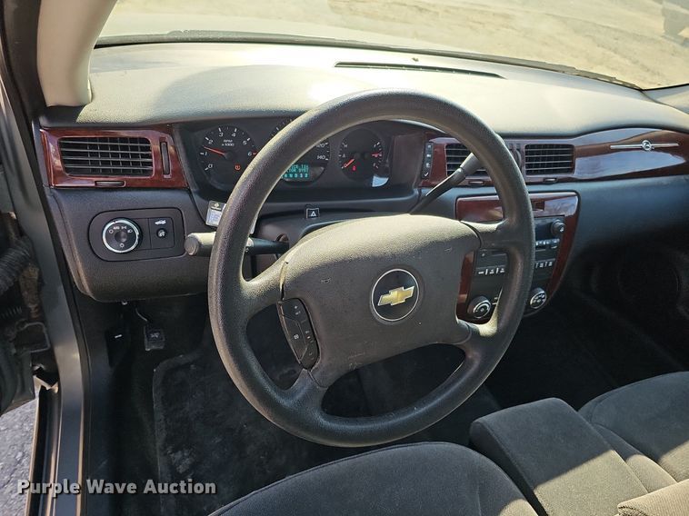 image for item MC9761 2008 Chevrolet Impala LS