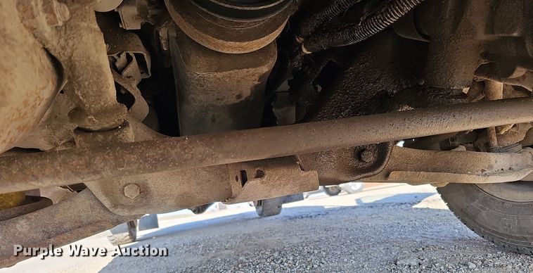 image for item MC9762 1995 Chevrolet Cheyenne C3500  flatbed pickup truck