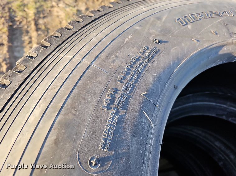 image for item MC9766 (4) 11R24.5 tires