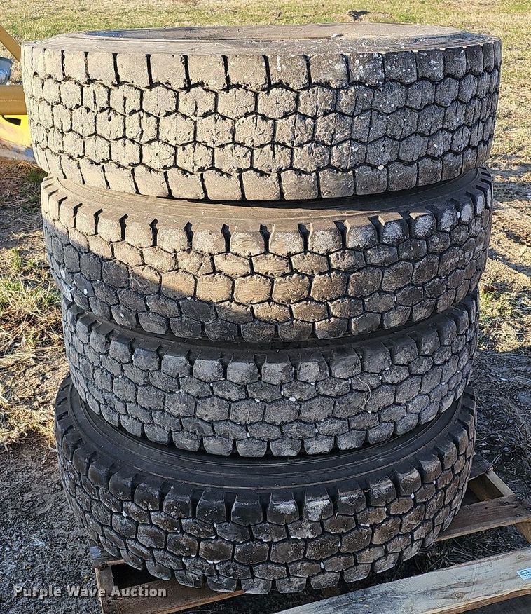 image for item MC9768 (4) 11R22.5 tires