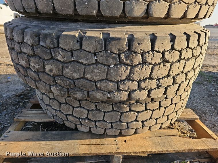 image for item MC9768 (4) 11R22.5 tires