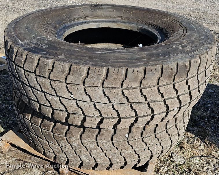 image for item MC9770 (2) Titan TGS2 14.00R24 tires