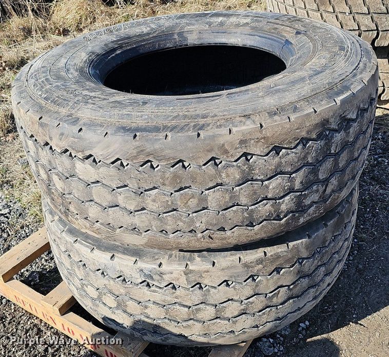 image for item MC9771 (2) BF Goodrich 385/65R22.5 tires