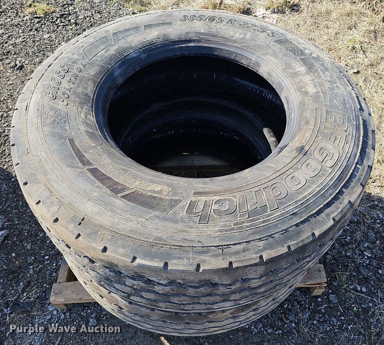 image for item MC9771 (2) BF Goodrich 385/65R22.5 tires