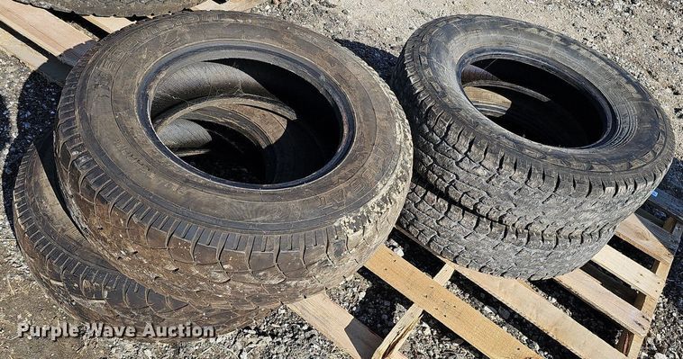 image for item MC9776 (4) tires